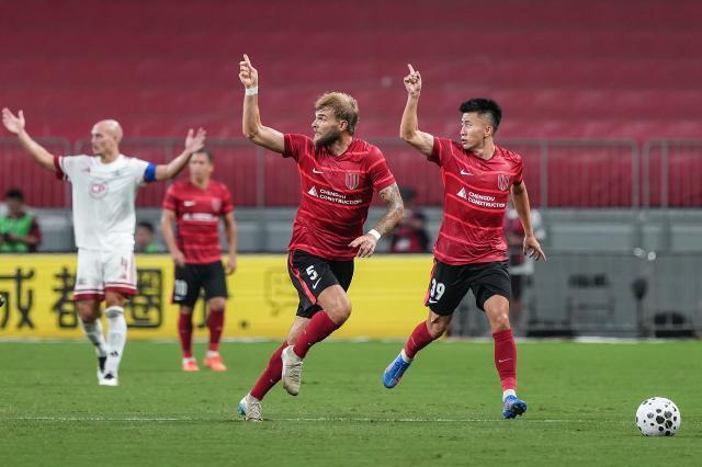 唐鑫, 蓉城队换人